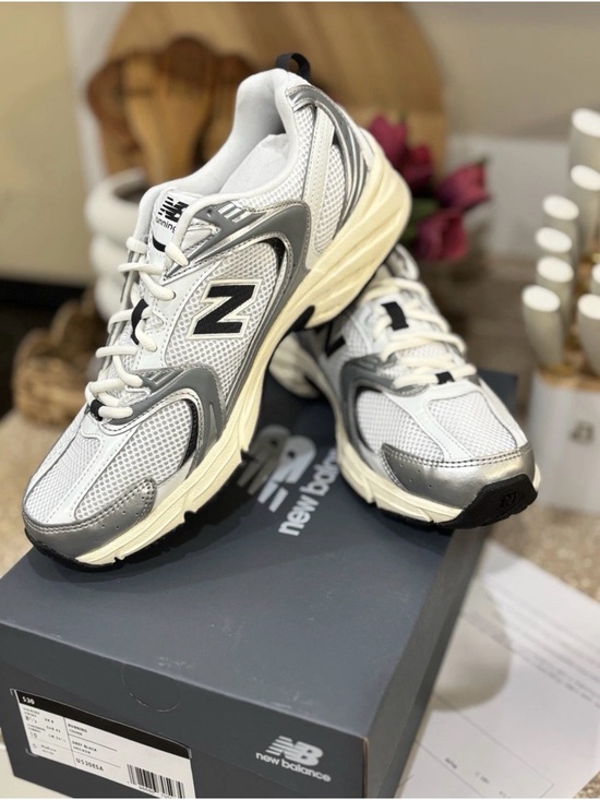 New Balance Shoes - New Balance Grey Black 530 Running Shoe Box Label